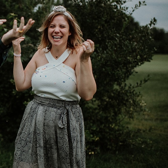 Meet your Posher, Krystle - Picture 2 of 4